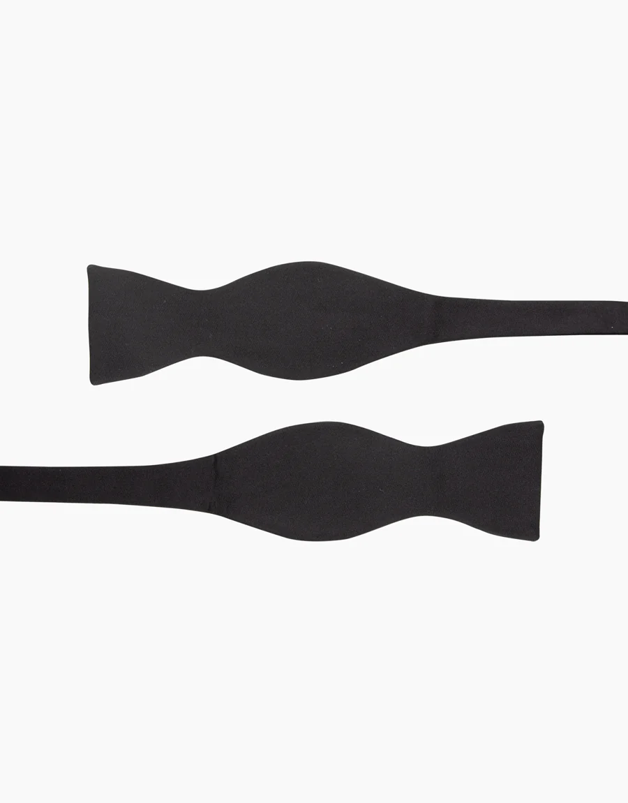 Black Self-Tie Bow Tie - Image 3