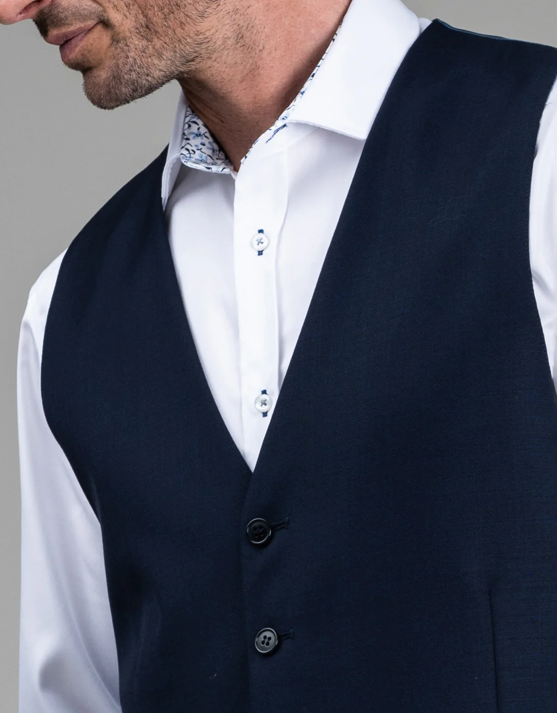 Churchill Navy Waistcoat - Image 5