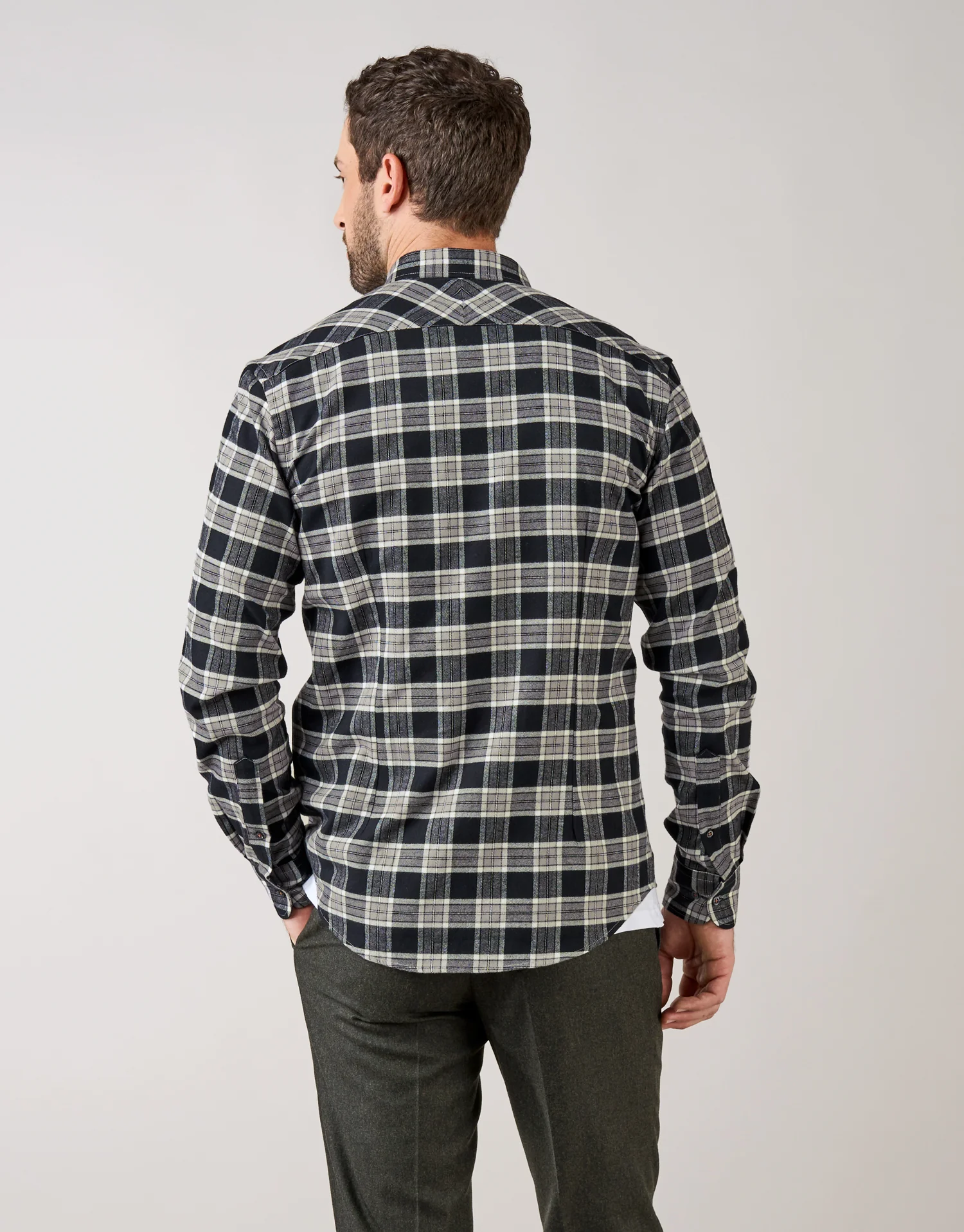 Ohope Black & White Check Flannel Shirt - Image 2